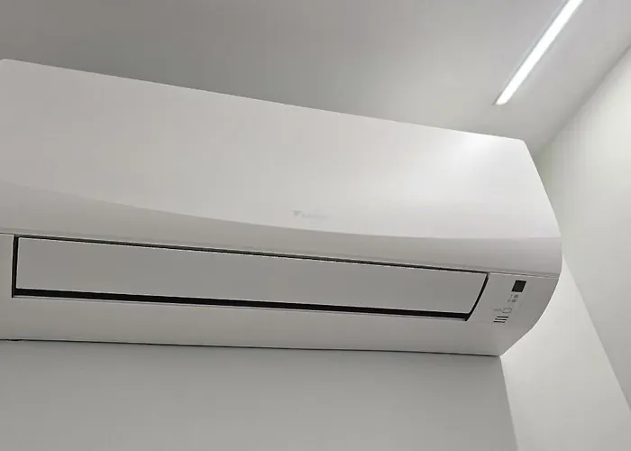 Vacansis Bajo Torrefiel * فالنسيا